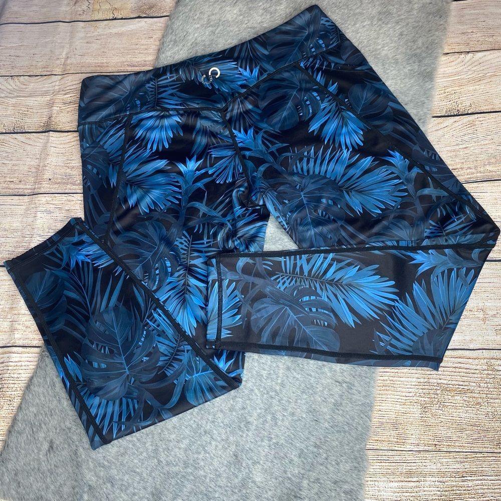 Curves N Combatboots Printed Leggings Size XXL